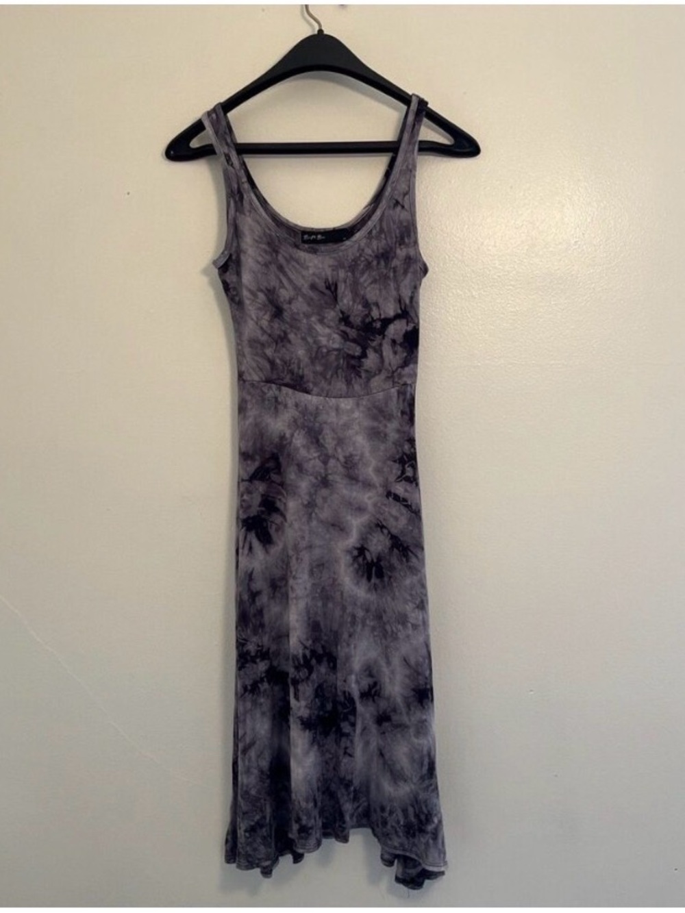 Brit & Bri Tie-Dye Scoop Neck Midi Dress - Gray